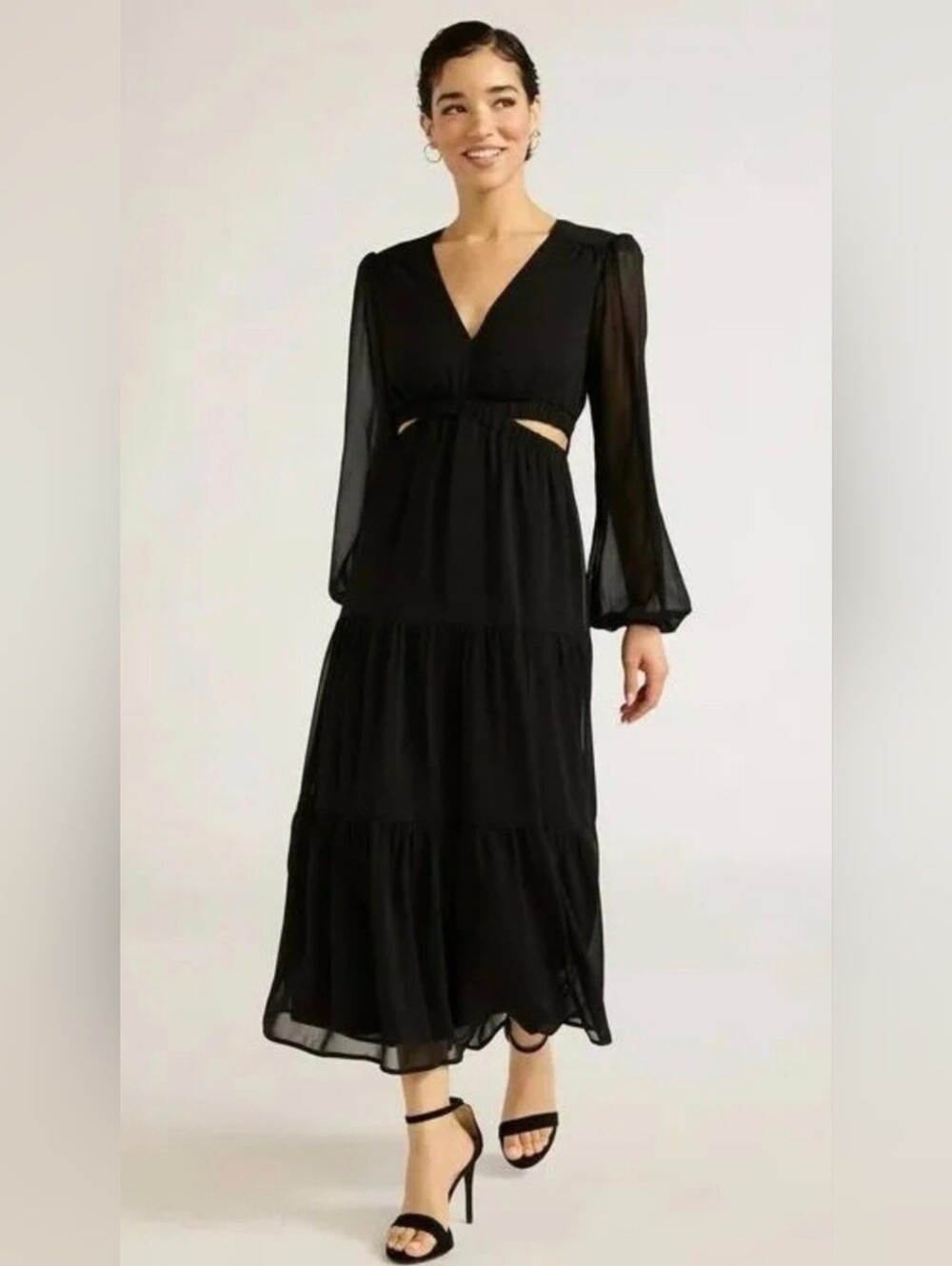 sofia by sofia vergara Black V-Neck Cutout Long-Sleeve Maxi Dress